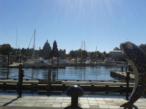 Victoria- Blick auf das Parlament und Hafen